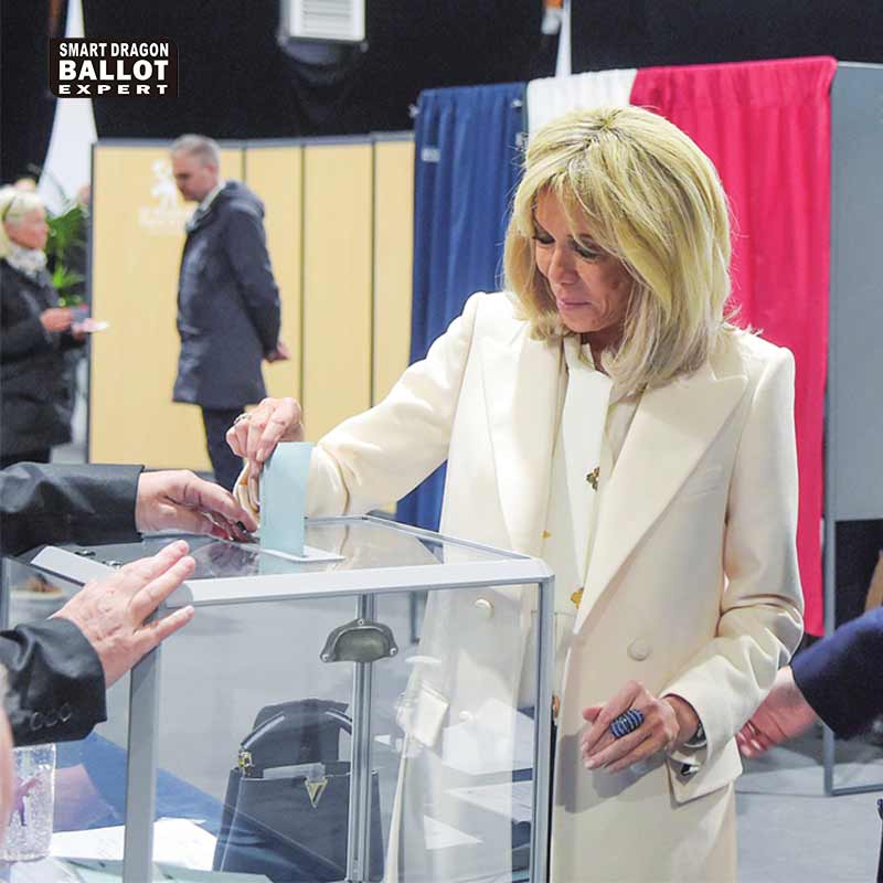 Clear Acrylic Voting Ballot Drop Box With Slot And Lock